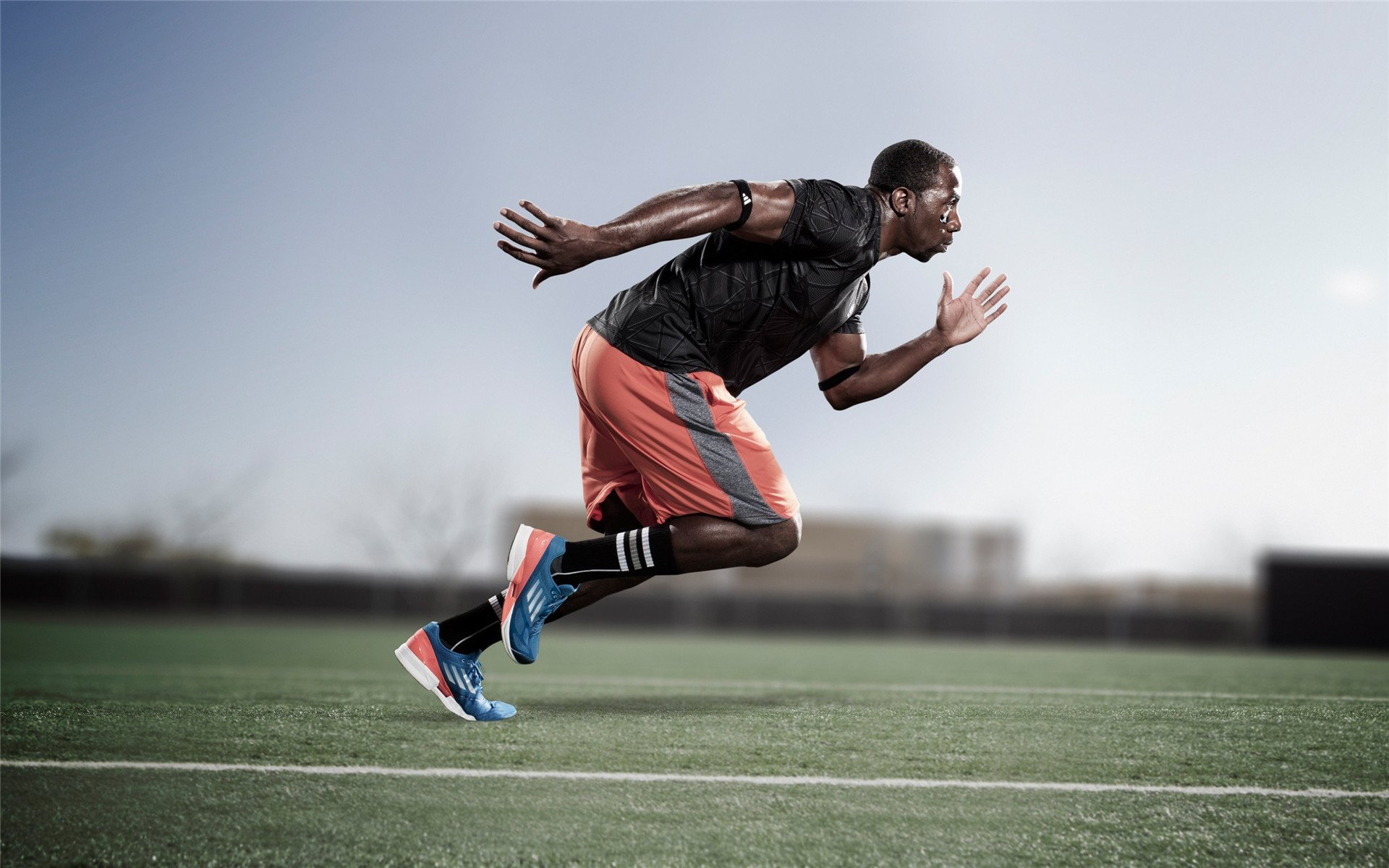 菲尼克斯太阳士气爆棚,法甲季后赛遇上丹佛掘金,目标明确直指晋级